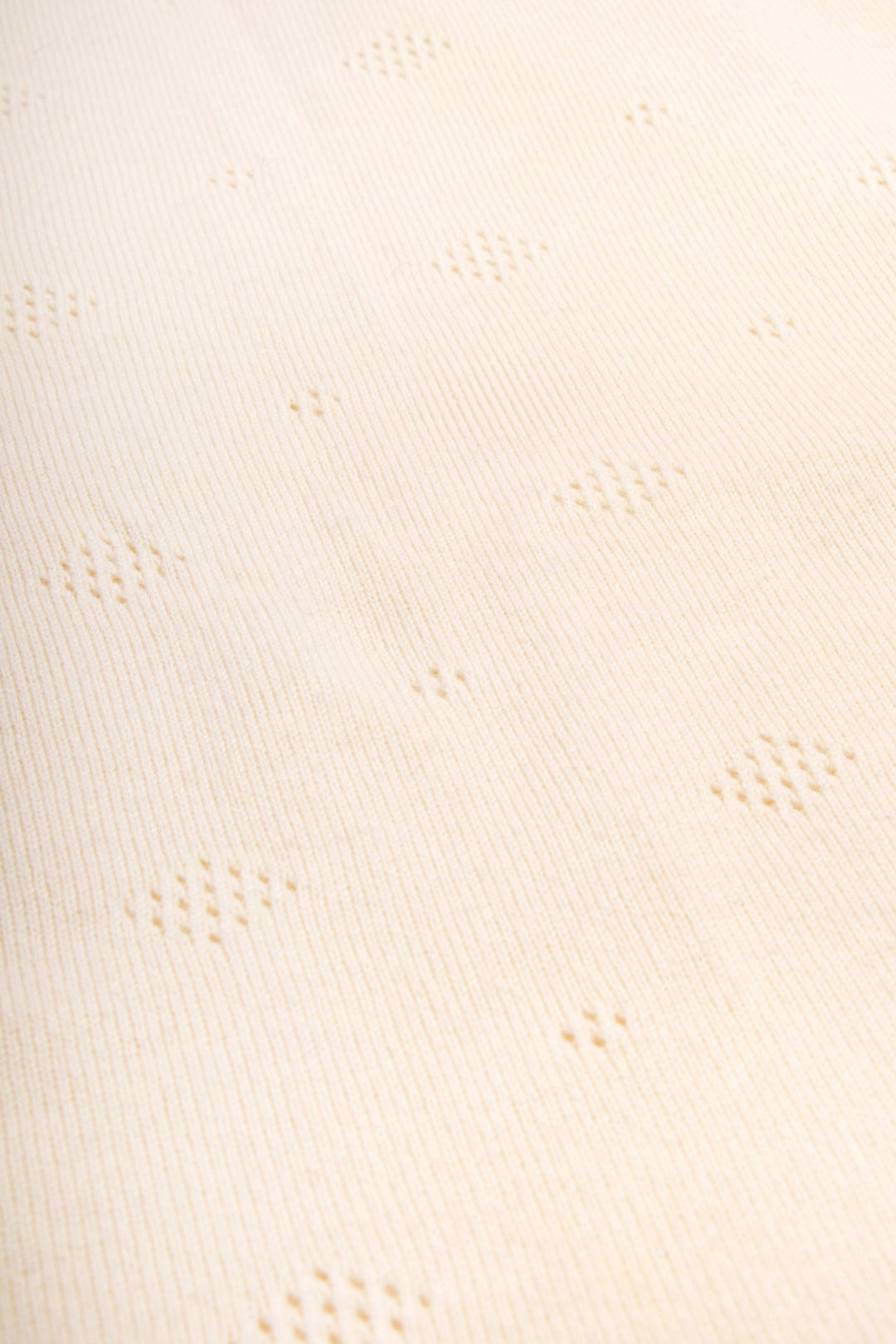 #colour_antique-white