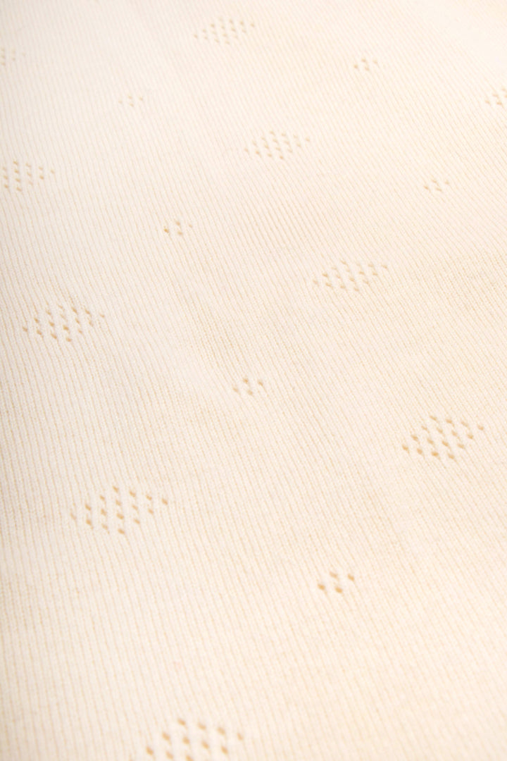 #colour_antique-white