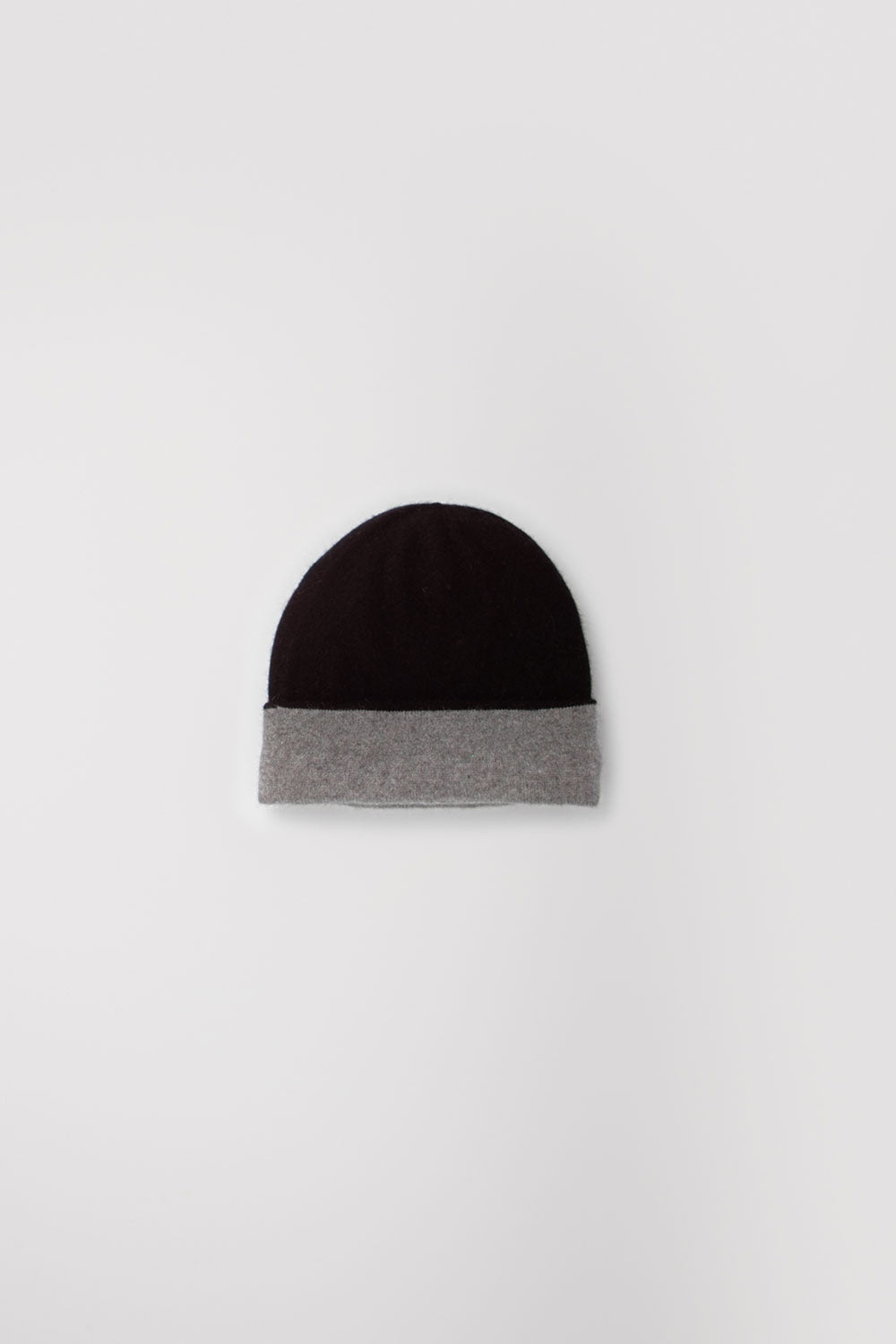 #colour_pewter-ebony